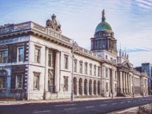 Disagreement over Irish language and Northern Ireland power-sharing